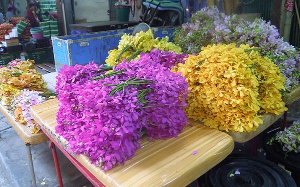 バンコクのパークロン花市場
