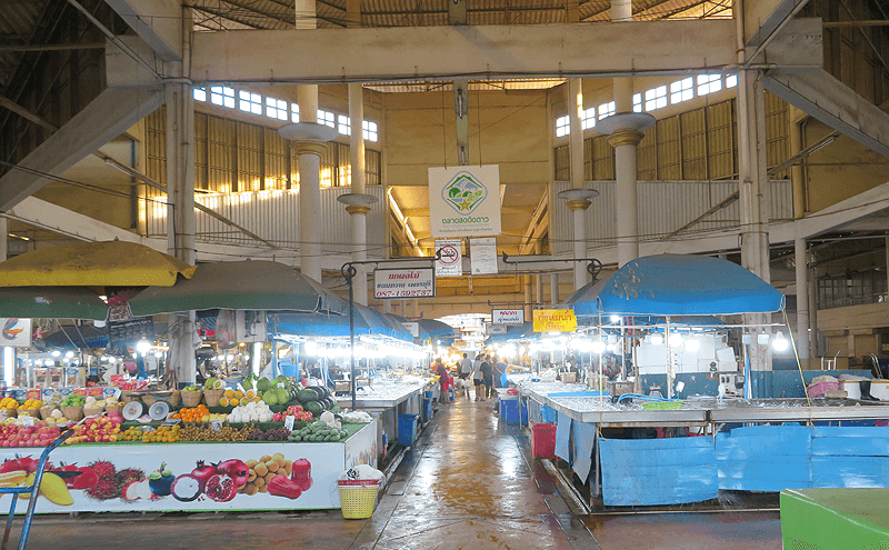 マハチャイ・ムアンマイ市場
