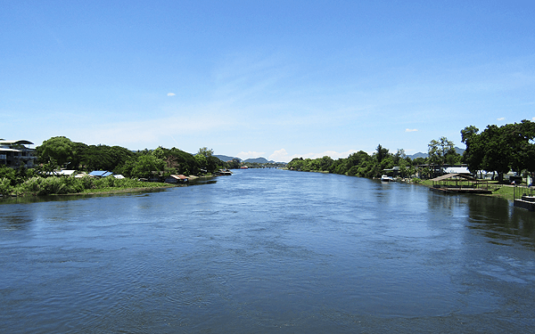 タイのカンチャナブリのクウェー川橋