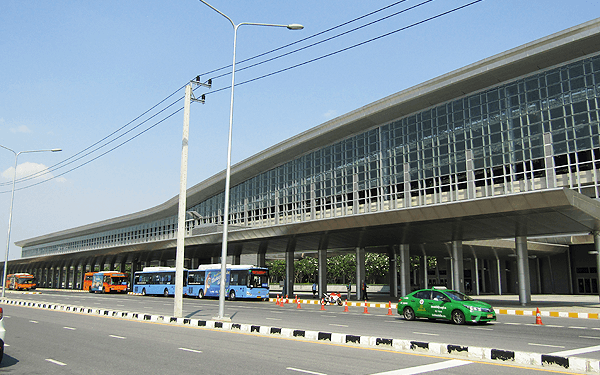 バンコクのアビワット中央ターミナル