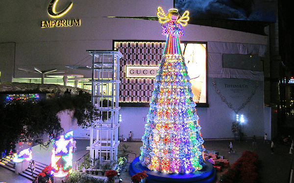 バンコクのプロンポンの2023年クリスマス