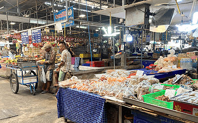 バンコクのバーンケー市場