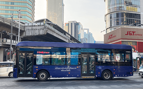 バンコクタイスマイルバス