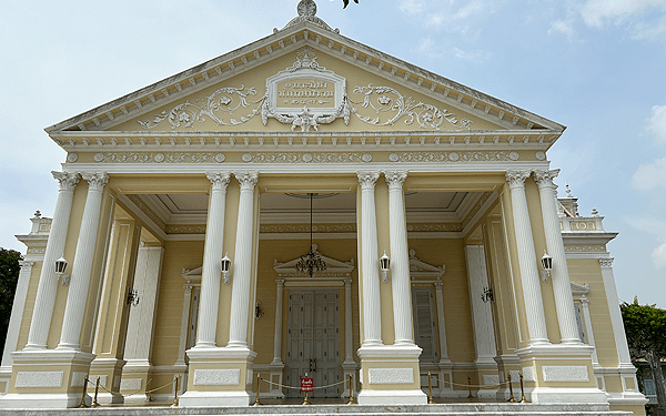 タイのバンパイン宮殿