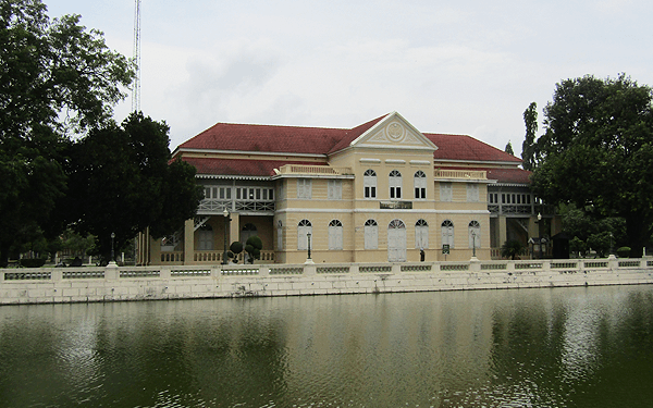 タイのバンパイン宮殿