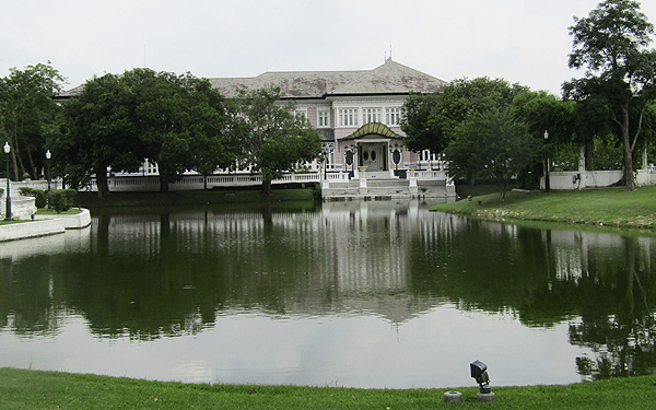 タイのバンパイン宮殿