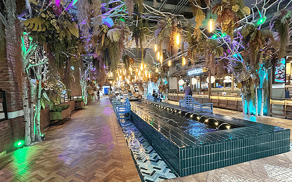 バンコク ザ・モールのライフストア ガームウォンワーン