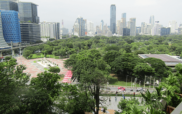 バンコク、シーロムのセントラルパーク