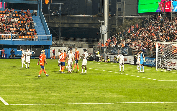 タイリーグT1、ポートVSチョンブリー