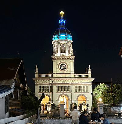 バンコクの サンタ・クルス教会