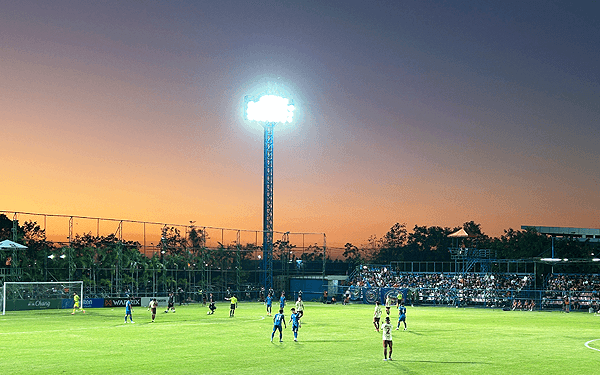 タイFAカップ、カスタムズVSブリーラム