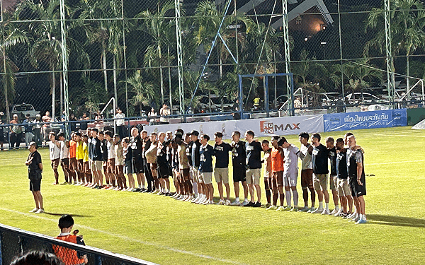 タイFAカップ、カスタムズVSブリーラム