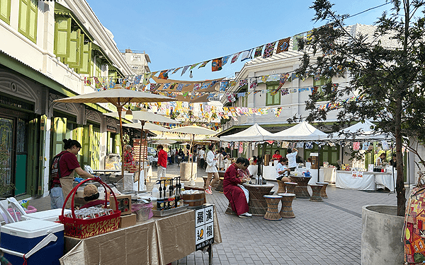 バンコクヤワラーのルエンリット