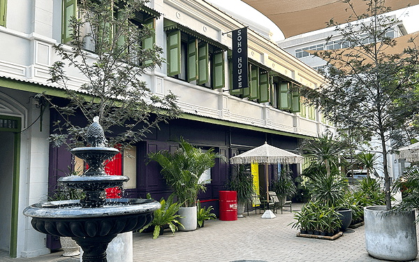 バンコクヤワラーのルエンリット