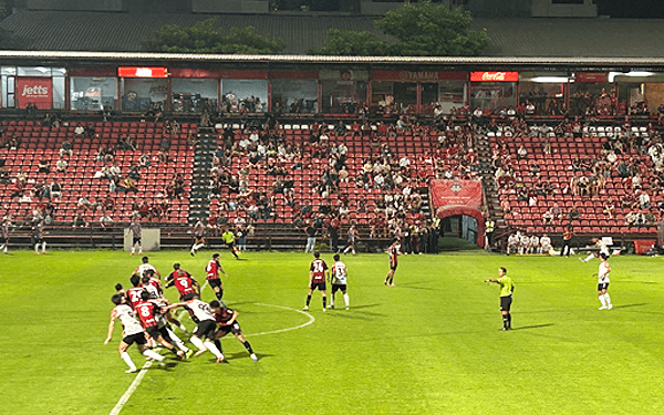 タイリーグ、ムアントンVSチェンライ